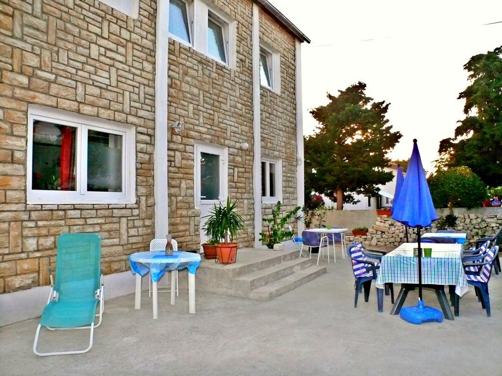 Apartments Panonija Novalja Exterior photo